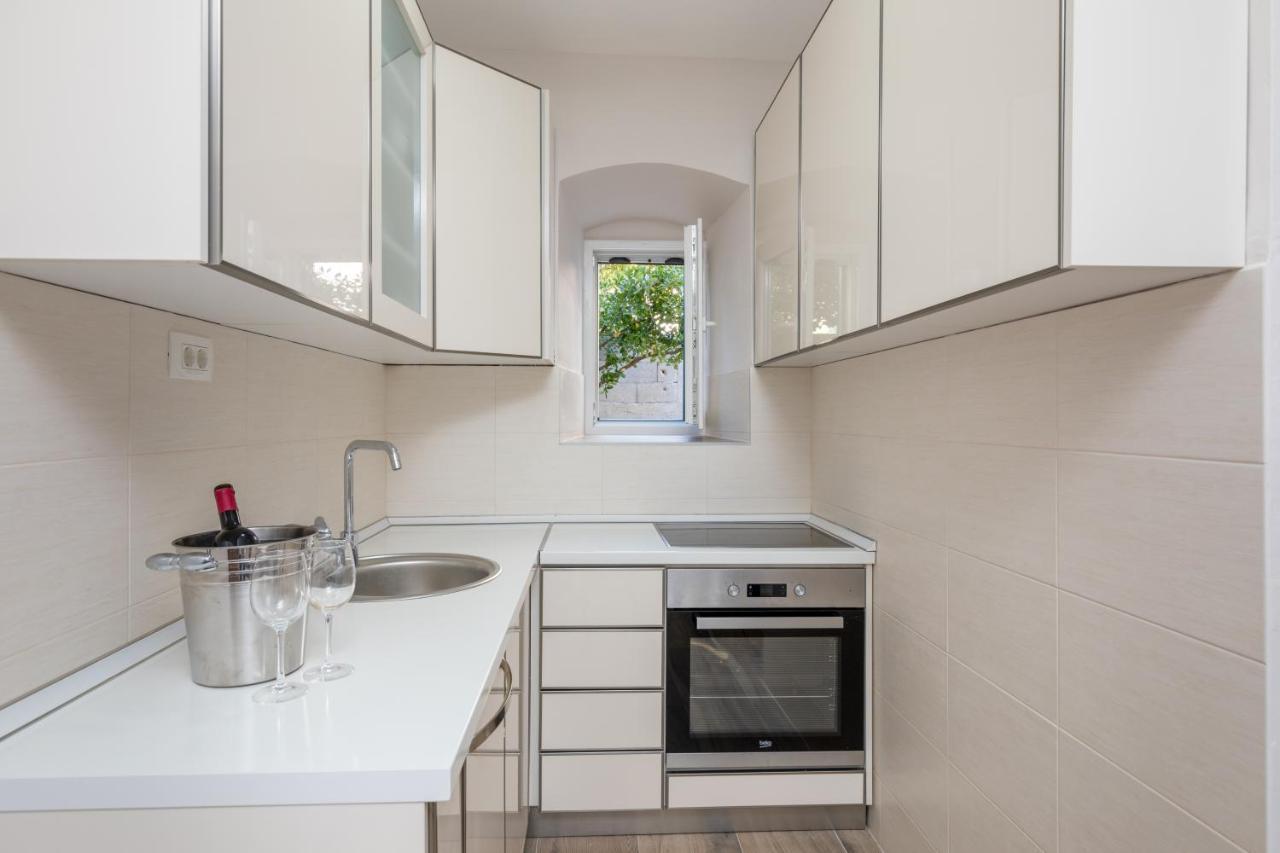 Tanja'S Seafront Orahovac Apartment Kotor Exteriér fotografie